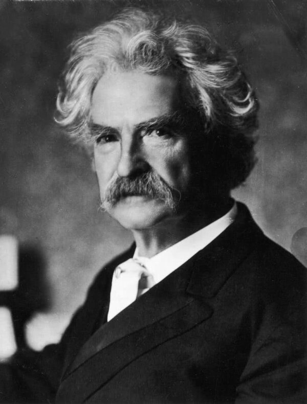 Mark Twain Headshot